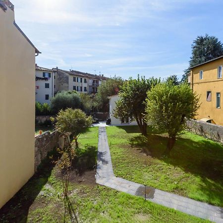 Ferienwohnung Heart Of Lucca Style Whitin The Walls Exterior foto